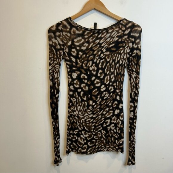 BCBGMaxAzria Wylie long-sleeve bodycon animal print tee shirt brown black - Picture 5 of 6